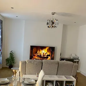 https://execapartments.hotelsin-nottingham.com