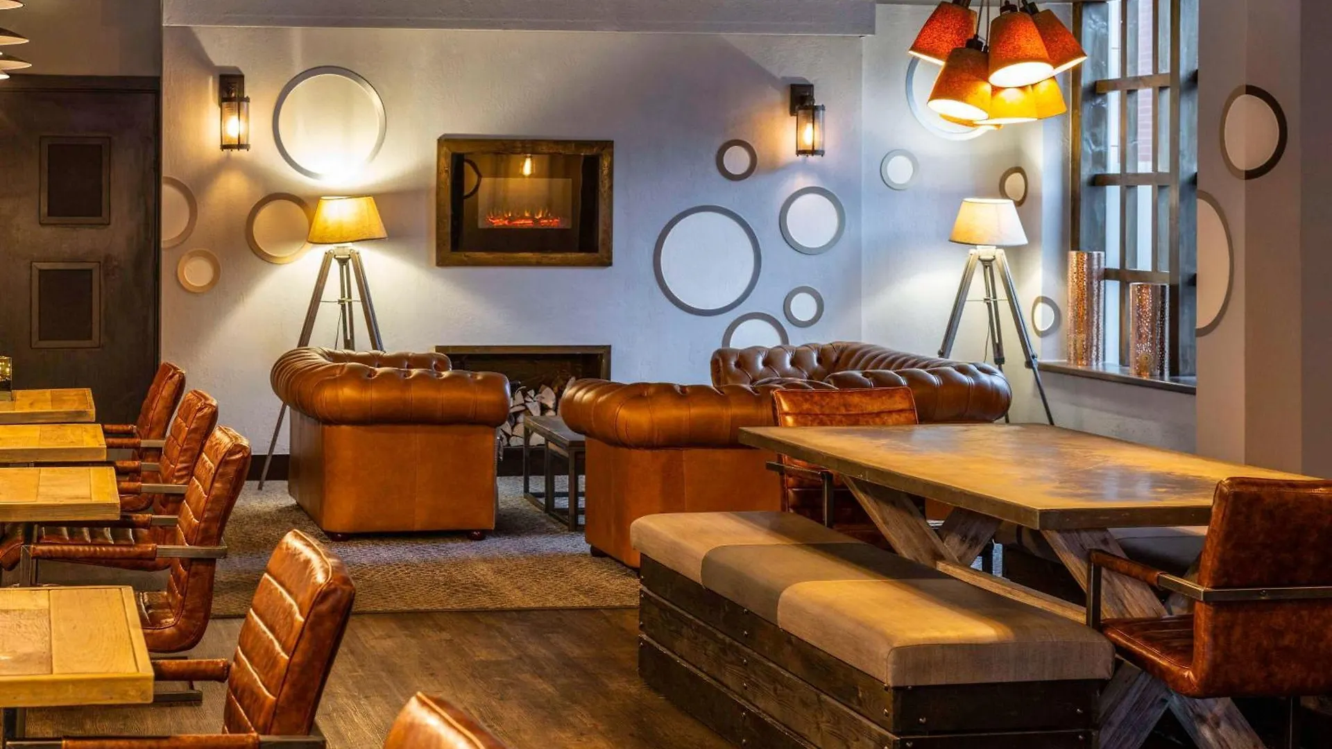 **** Hotel Novotel Leeds Centre Velká Británie