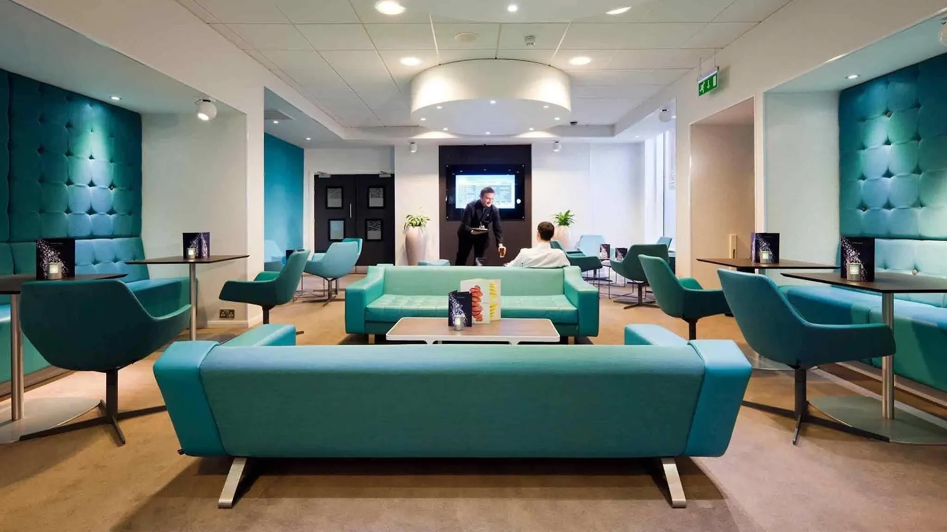 **** Hotel Novotel Leeds Centre Velká Británie